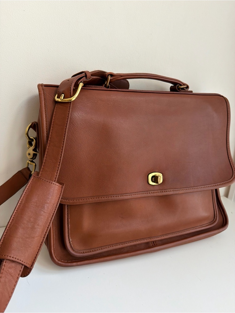 Authentic Coach 5181 Vintage Colebook Messenger Leather Crossbody Bag - Picture 3 of 14